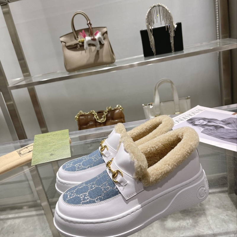 G*u*i casual shoes